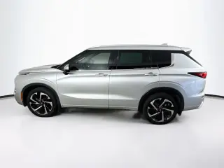 Mitsubishi Outlander 2022 SEL 4dr SUV