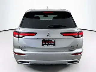 Mitsubishi Outlander 2022 SEL 4dr SUV