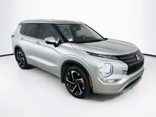 Mitsubishi Outlander 2022 SEL 4dr SUV