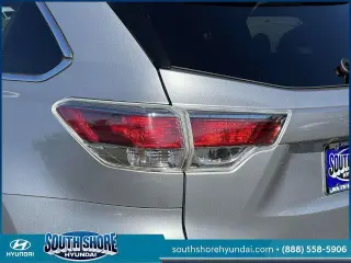 Toyota Highlander 2016 4x2 XLE SUV 4 puertas