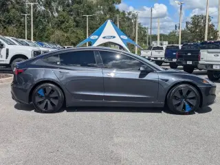 Tesla Model 3 2026 Premium 4dr Fastback