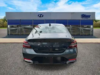 Genesis G70 2023 3.3T Estándar 4dr Sedán