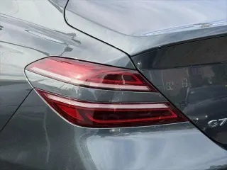 Genesis G70 2023 3.3T Estándar 4dr Sedán