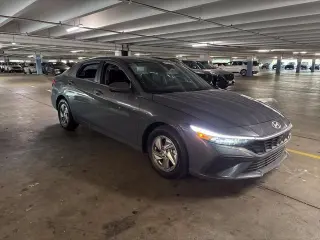 Hyundai ELANTRA 2026 SE Sedán 4 puertas