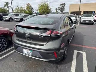 Hyundai IONIG Híbrido enchufable 2021 SE 4dr Hatchback