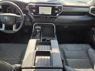 Toyota Tundra 2024 4x2 SR5 4dr CrewMax Cab Pickup SB