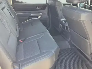 Toyota Tundra 2024 4x2 SR5 4dr CrewMax Cab Pickup SB