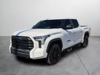 Toyota Tundra 2024 4x2 SR5 4dr CrewMax Cab Pickup SB