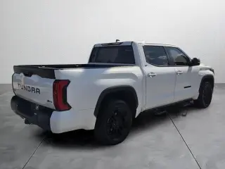 Toyota Tundra 2024 4x2 SR5 4dr CrewMax Cab Pickup SB