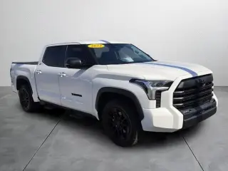 Toyota Tundra 2024 4x2 SR5 4dr CrewMax Cab Pickup SB