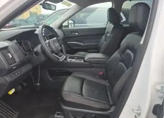 Nissan Pathfinder 2024 SL 4wd SUV