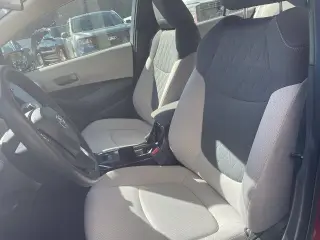 Toyota Corolla Híbrido 2022 LE 4dr Sedán