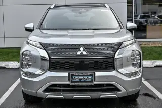 Mitsubishi Outlander 2024 AWD SEL 4dr SUV