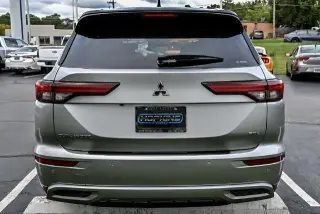 Mitsubishi Outlander 2024 AWD SEL 4dr SUV