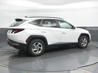 Hyundai TUCSON 2024 SEL 4dr SUV (lanzamiento a mitad de año)