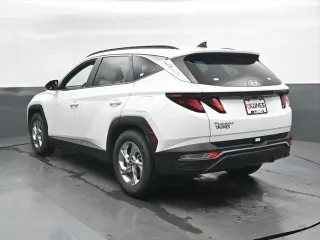 Hyundai TUCSON 2024 SEL 4dr SUV (lanzamiento a mitad de año)
