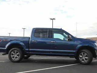 Ford F-150 2018 4x4 XLT 4dr SuperCrew 5.5 ft. SB