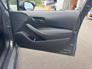 Toyota Corolla 2024 LE 4dr Sedán