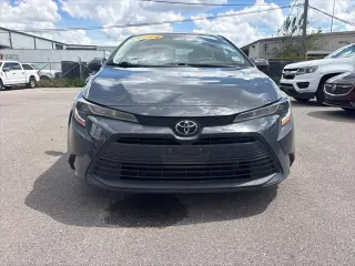 Toyota Corolla 2024 LE 4dr Sedán