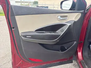 Hyundai SANTA FE Sport 2014 2.4L SUV de 4 puertas