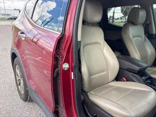 Hyundai SANTA FE Sport 2014 2.4L SUV de 4 puertas