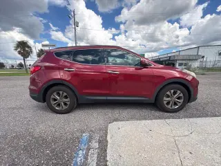 Hyundai SANTA FE Sport 2014 2.4L SUV de 4 puertas