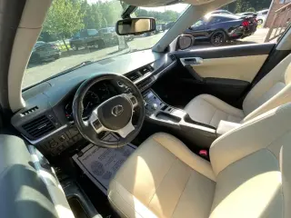 Lexus CT 200h 2011 Premium 4dr Hatchback