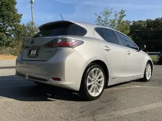 Lexus CT 200h 2011 Premium 4dr Hatchback