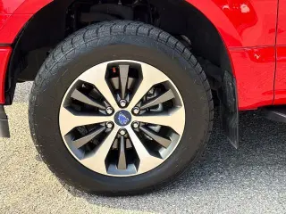 Ford F-150 2019 4x4 XL 4dr SuperCrew 5.5 ft. SB