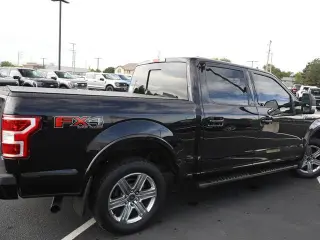 Ford F-150 2019 4x4 XLT 4dr SuperCrew 5.5 ft. SB