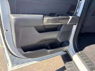 Ford F-150 2023 4x4 XLT 4dr SuperCrew 5.5 ft. SB