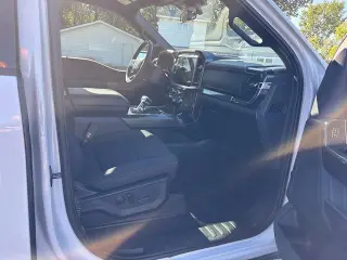 Ford F-150 2023 4x4 XLT 4dr SuperCrew 5.5 ft. SB
