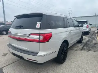 Lincoln Navigator L 2021 4x4 Reserve 4dr SUV