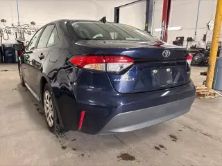 Toyota Corolla 2024 LE Sedán 4 puertas