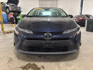Toyota Corolla 2024 LE Sedán 4 puertas