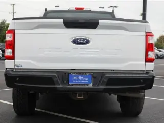 Ford F-150 2021 4x4 XL 4dr SuperCrew con cabina de 5.5 pies de largo