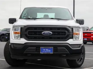 Ford F-150 2021 4x4 XL 4dr SuperCrew con cabina de 5.5 pies de largo