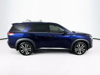 Nissan Pathfinder 2023 AWD Platinum 4dr SUV