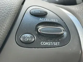 INFINITI M37 2012 4dr Sedán