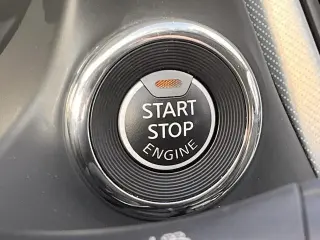 INFINITI Q50 2023 Lujo 4dr Sedán