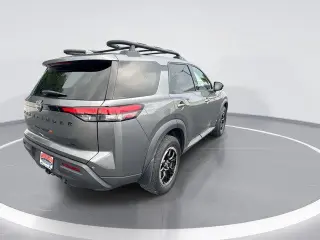 Nissan Pathfinder 2024 AWD Rock Creek 4dr SUV