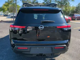 Nissan Pathfinder 2025 AWD Rock Creek 4dr SUV