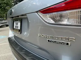 Subaru Forester 2019 AWD Touring 4dr Crossover