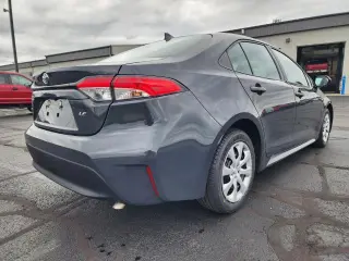 Toyota Corolla 2024 LE 4dr Sedán