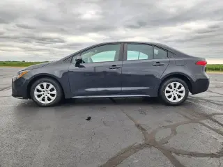 Toyota Corolla 2024 LE 4dr Sedán
