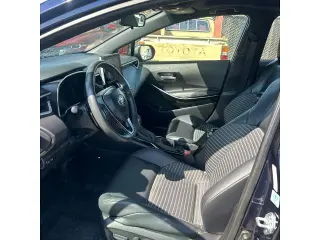 Toyota Corolla 2024 XSE 4dr Sedán