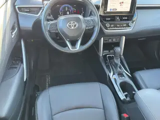 Toyota Corolla Cross 2024 AWD XLE 4dr Crossover