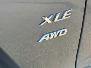 Toyota Corolla Cross 2024 AWD XLE 4dr Crossover