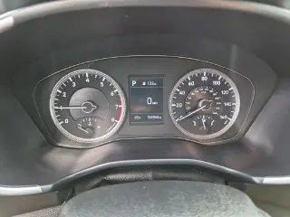 Hyundai Santa Fe 2020 con tracción en las fouraz SE 4dr Crossover