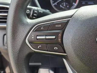 Hyundai Santa Fe 2020 con tracción en las fouraz SE 4dr Crossover